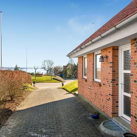 3 Bedroom Beautiful In